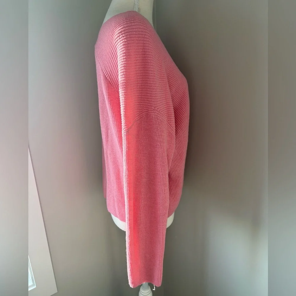 Joe Fresh Ribbed V-Neck Sweater – Size Large - Picture 2 of 8